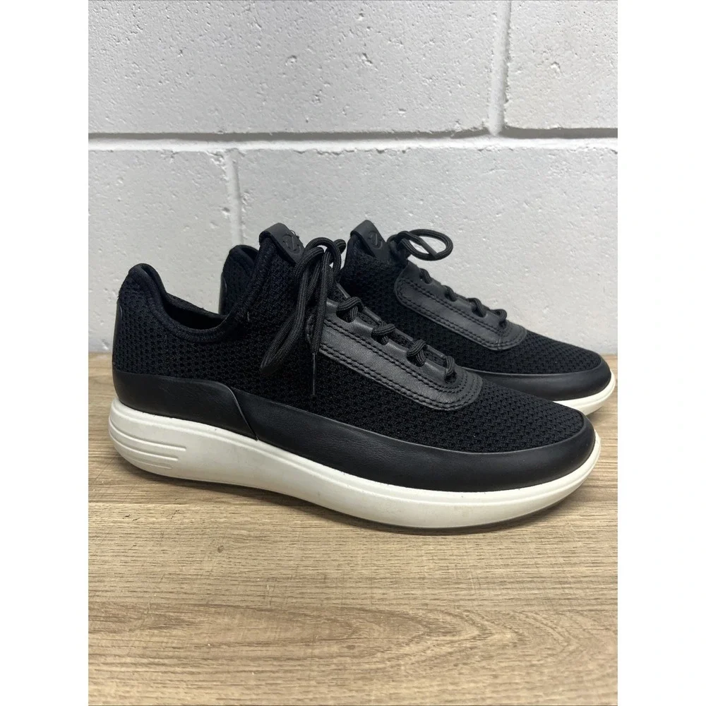 ECCO Soft 7 Runner Black Mesh & Leather Sneakers 38 Shoes Womens 7 / Men 5.5